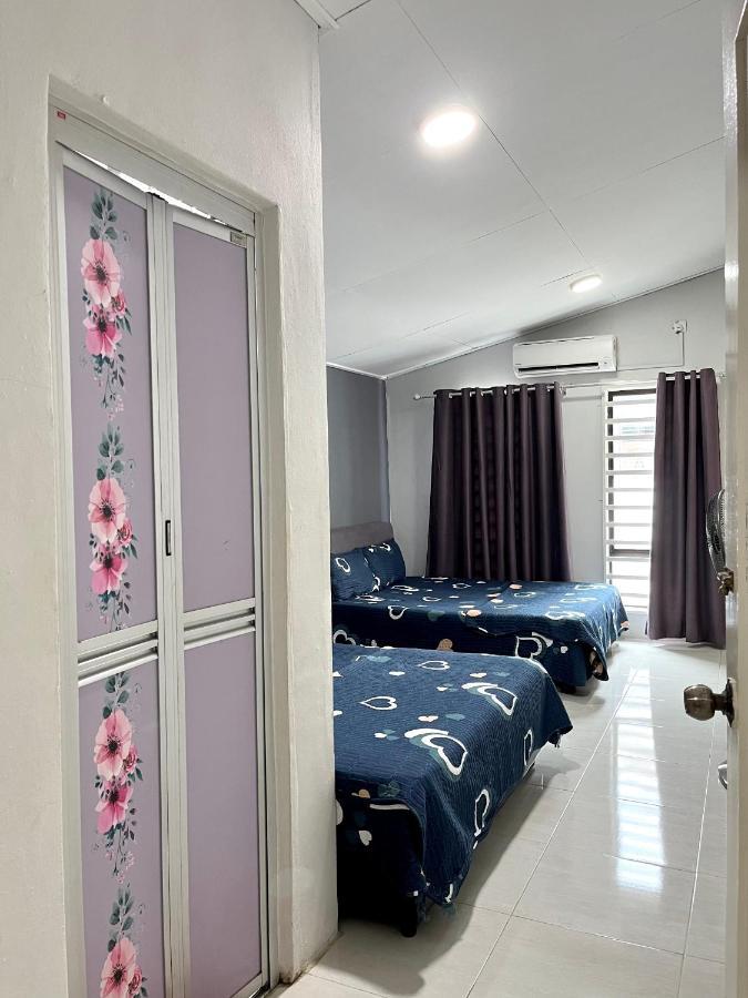 Aina Guest House Kota Bharu Exterior photo